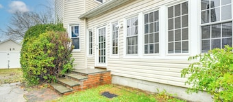 Charming Long Island Home w/ Fenced Yard!