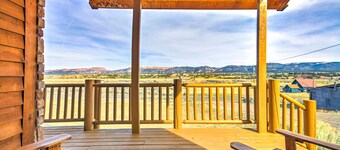 Rustic Bryce Canyon Home w/ Deck on Sevier River!