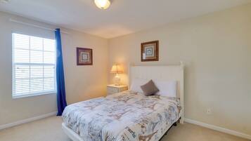 House (6 Bedrooms) | Interior