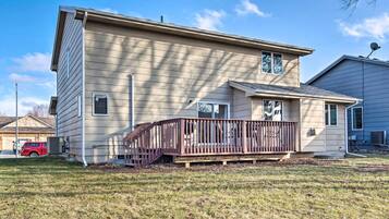 House (4 Bedrooms) | Interior