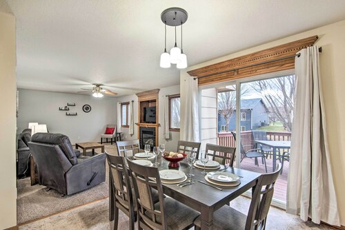 Altoona Home 11 Mi to Downtown Des Moines