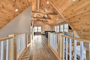 Cottage (2 Bedrooms) | Interior