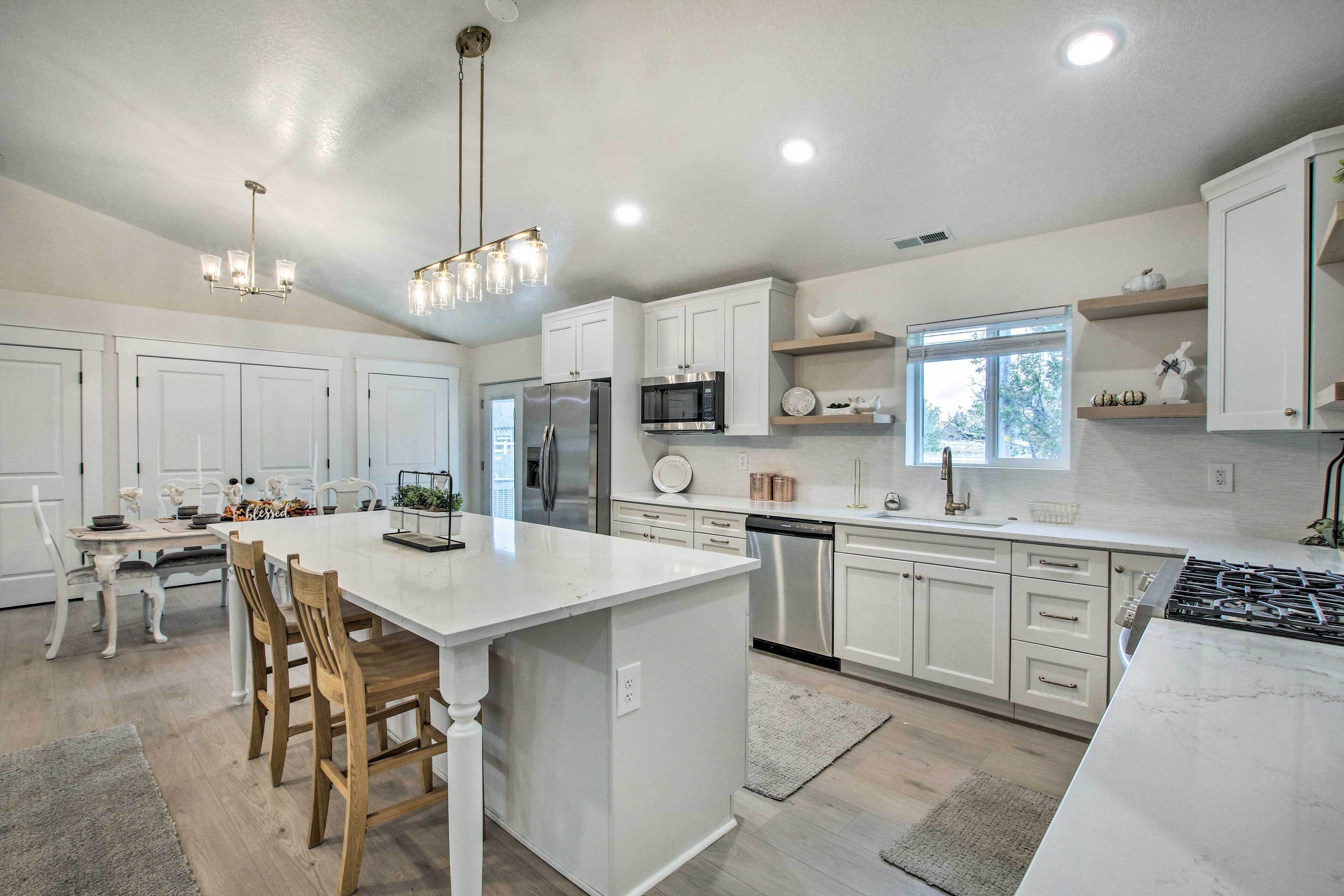 House (4 Bedrooms) | Interior