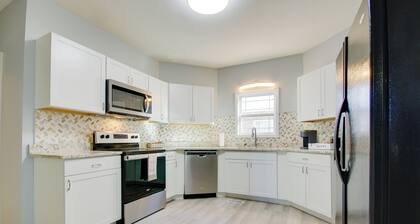 Warrensburg Home, Close to Downtown!