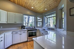 Casa (3 Bedrooms) | Interior