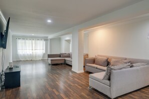 Apartment (4 Bedrooms) | Interior