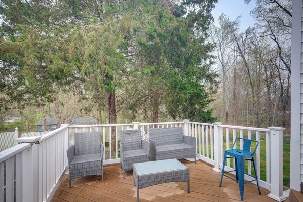 Apartment (4 Bedrooms) | Interior - Spacious Triangle Townhome - Near Hiking & Golf! (Triangle)