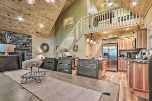 Interior - Sevierville Cabin: Deck w/ Foosball & Hot Tub! (Sevierville)