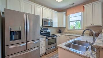 Villa (2 Bedrooms) | Interior