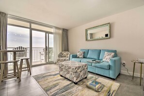 Apartment (1 Bedroom) | Interior - Oceanfront Resort Condo in North Myrtle Beach (North Myrtle Beach)