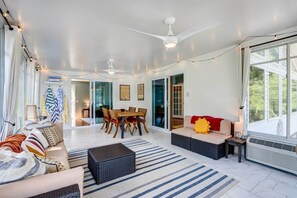 Casa (2 Bedrooms) | Interior