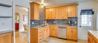 Lead Home w/ Free Wifi ~ 5 Mi to Terry Peak!