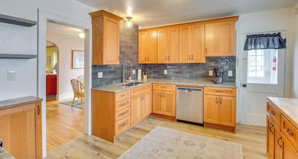 Lead Home w/ Free Wifi ~ 5 Mi to Terry Peak!