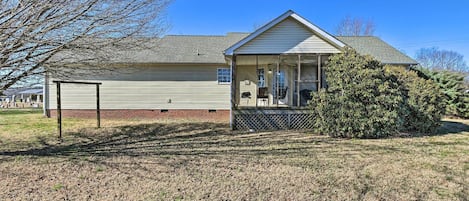 House (3 Bedrooms) | Interior