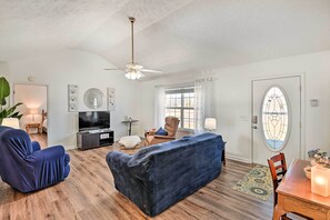 單棟房屋 (3 Bedrooms) | 內部