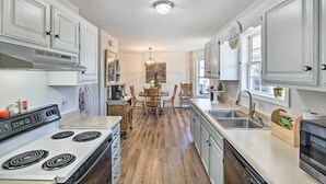 Nhà (3 Bedrooms) | Nội thất