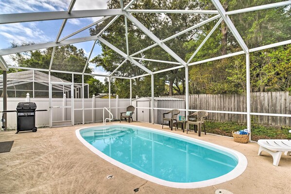 House (3 Bedrooms) | Front of property
