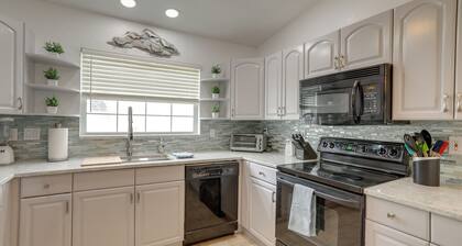 Coastal Getaway w/ Pool: 6 Mi to St Pete Beach!