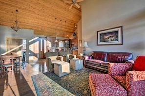 House (3 Bedrooms) | Interior