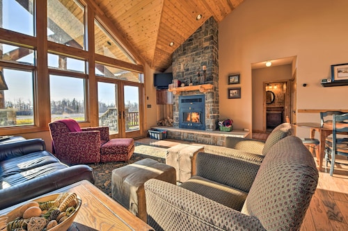 North Shore Cabin w/ Fire Pit By Gooseberry Falls!