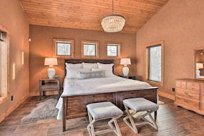 House (3 Bedrooms) | Interior