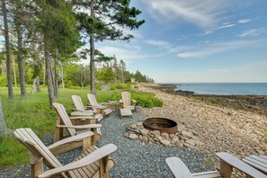 House (3 Bedrooms) | Interior - Oceanfront Prospect Harbor House w/ Deck, View (Prospect Harbor)