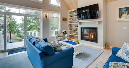 Oceanfront Prospect Harbor House w/ Deck, View