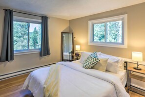 House (4 Bedrooms) | Interior - Scenic Conifer Getaway w/ Game Room & Hot Tub! (Conifer)