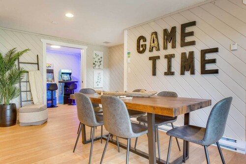 Scenic Conifer Getaway w/ Game Room & Hot Tub!