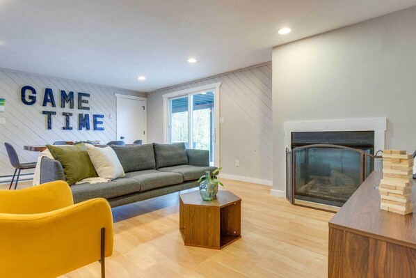 House (4 Bedrooms) | Interior