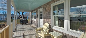 Pauls Cottage in Tenants Harbor, 1 Min to Shore