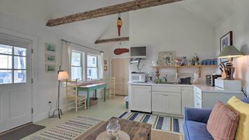 Cottage (0 Bedroom) | Interior