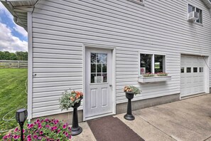 House (1 Bedroom) | Interior