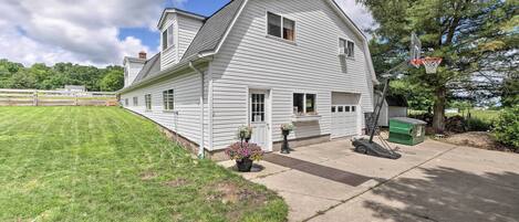 House (1 Bedroom) | Front of property