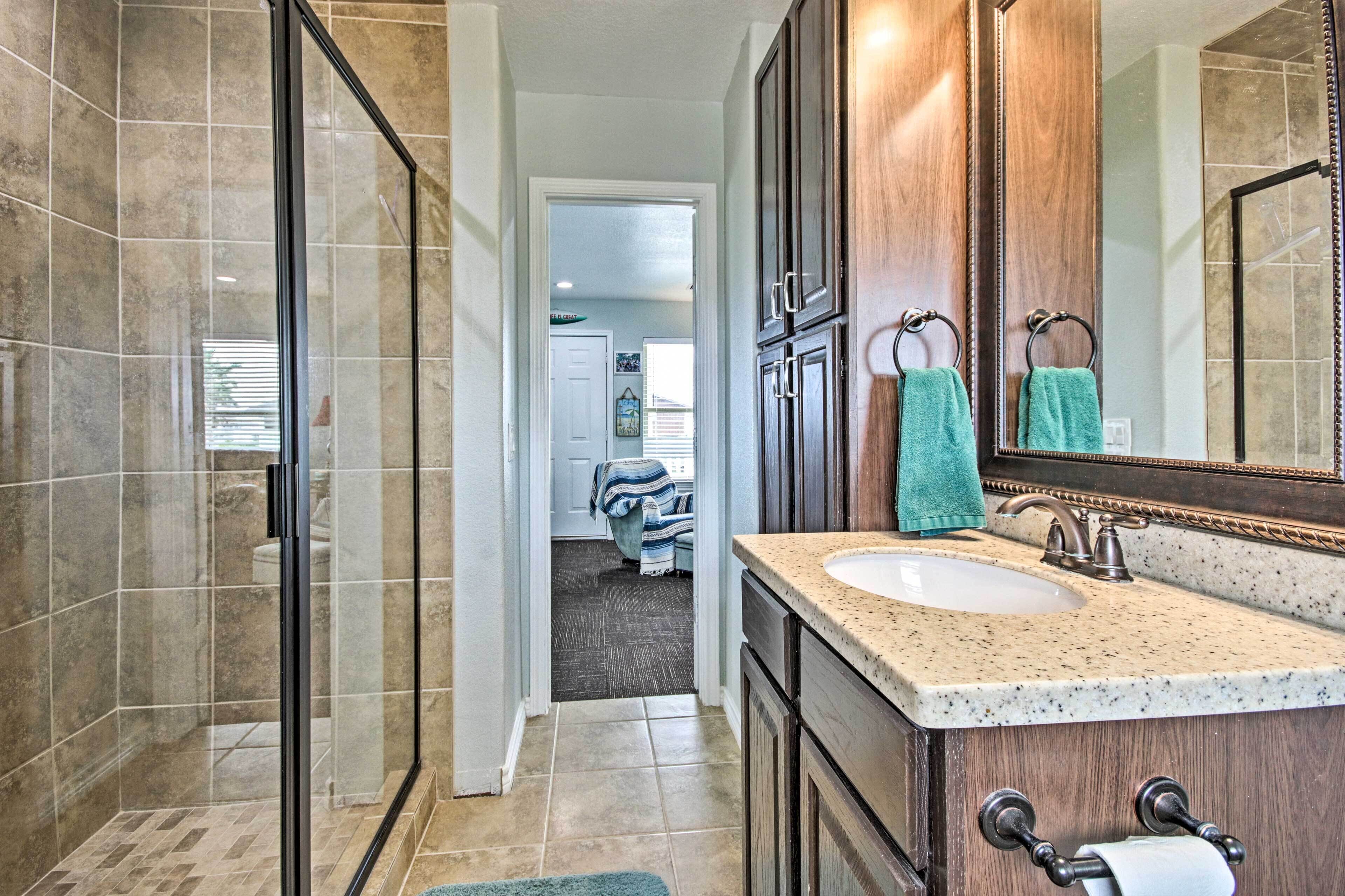 Waterfront Haven w/ Grill - 9 Mi to Surfside Beach