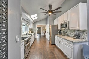 House (3 Bedrooms) | Interior - < 3 Mi to Dtwn: Placerville Home w/ Outdoor Oasis (Placerville)