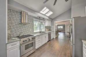 House (3 Bedrooms) | Interior - < 3 Mi to Dtwn: Placerville Home w/ Outdoor Oasis (Placerville)