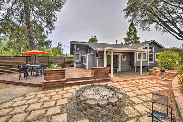 House (3 Bedrooms) | Front of property