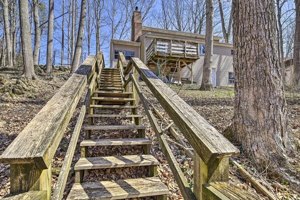House (3 Bedrooms) | Interior - Pet-friendly Cabin w/ Dock on Claytor Lake! (Radford)