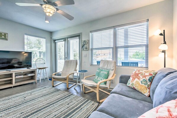 Apartment (2 Bedrooms) | Interior - Mexico Beach Getaway w/ Balcony & Ocean Views! (Port St. Joe)