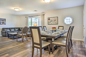 อพาร์ทเมนท์ (3 Bedrooms) | ภายใน