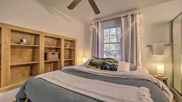Apartment (0 Bedroom) | Interior
