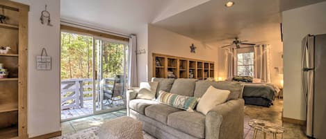 Apartment (0 Bedroom) | Interior