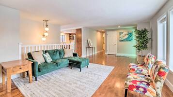 House (5 Bedrooms) | Interior