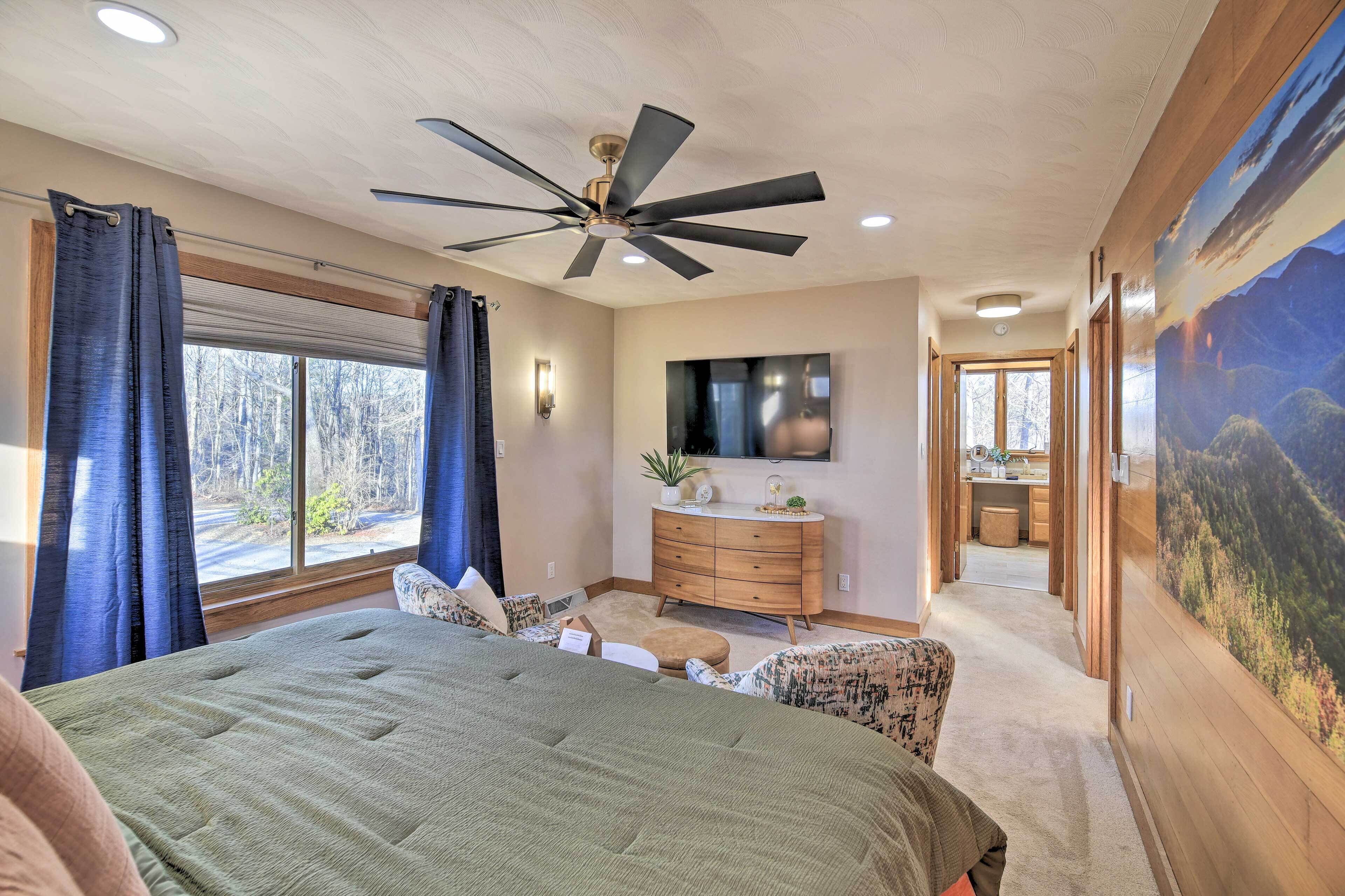 House (4 Bedrooms) | Interior