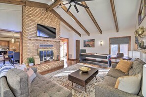 Nhà (4 Bedrooms) | Mặt tiền nơi lưu trú