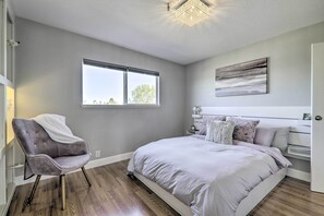 Apartment (1 Bedroom) | 1 bedroom, iron/ironing board, free cribs/infant beds, bed sheets - Updated Livermore Apartment w/ Private Deck! (Livermore)