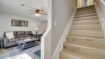 Casa (2 Bedrooms) | Interior