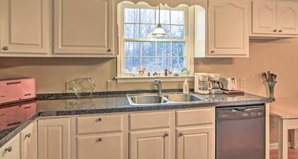 Serene Retreat - 7 Mi to All Star Village