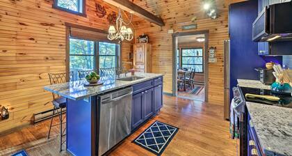 Secluded Cresco Cabin w/ Deck + Forest Views!